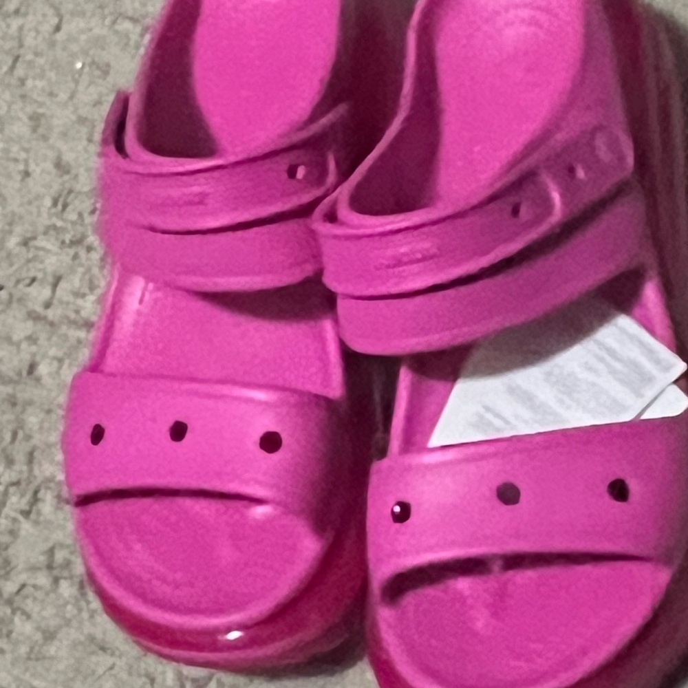 CROCS Pink Mega Crush Sandals